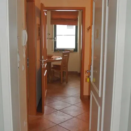 Villa Laura 12 *